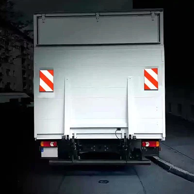 Σημαίες ανύψωσης ουράς φορτηγών